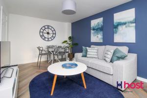Gallery image of Host Liverpool - Riverside Retreat by centre with private parking in Liverpool