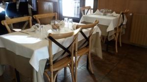 Un restaurante o sitio para comer en Guilleumes Montserrat