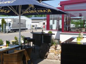 Restoran või mõni muu söögikoht majutusasutuses Hotel Neuzeit