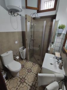 Et badeværelse på CASA MONTAÑA