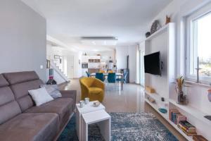 Μια τηλεόραση ή/και κέντρο ψυχαγωγίας στο Villa Kapelica Labin