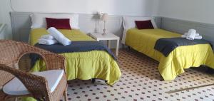 A bed or beds in a room at espai Abadia