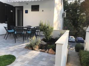 Gallery image of Apartment Mimi, Nečujam in Nečujam +28 photos