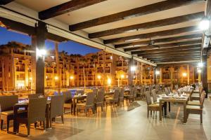 Restaurace v ubytování Riu Santa Fe - All Inclusive