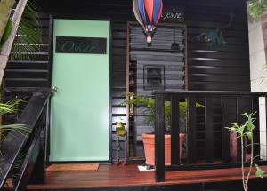 Φωτογραφία από το άλμπουμ του Oskar's Rain Forest Retreat σε Nelly Bay