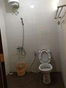 Ванная комната в Griya Lathifah Homestay
