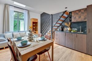 Kjøkken eller kjøkkenkrok på Royal Apartments - Winieckiego