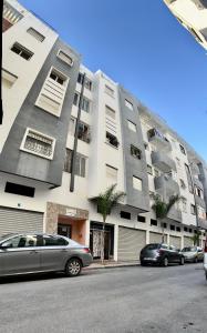 Το κτήριο όπου στεγάζεται  το διαμέρισμα