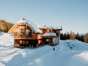 Obiekt Chalet Knappenhütte zimą