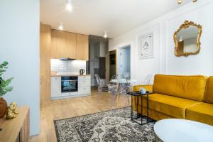 Fotografia z galérie ubytovania ApartamentySnu, Struga Tower Double Gold z parkingiem v destinácii Radom
