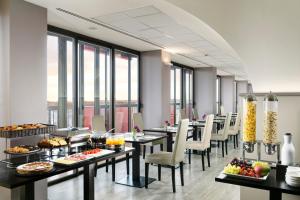 Restoran atau tempat makan lain di UNAWAY Hotel & Residence Contessa Jolanda Milano