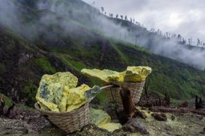 two baskets filled with rocks on a mountain at Ijen Basecamp & Homestay in Ketapang