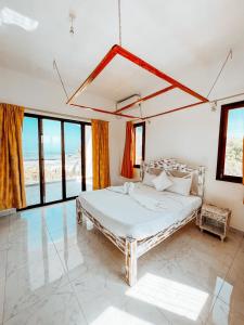 Met Beach Resort Malindi客房内的一张或多张床位