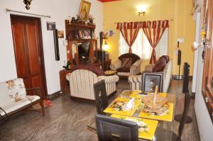 Posezení v ubytování Aldos Ark Home Stay