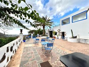 Fotografia z galérie ubytovania Junior Suite /BB, Wifi, piscina y terraza con vista en Yaiza v destinácii Yaiza