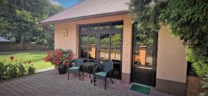 Ogród w obiekcie Apartament gościnny
