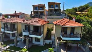 Gallery image of Seascape Villas Kinira - Elia & Anatoli in Koinyra