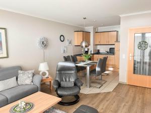 Kuchyň nebo kuchyňský kout v ubytování Haus Seewärts Wohnen Apartment 3 1