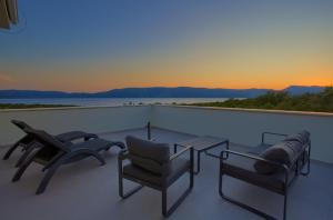 Fotografia z galérie ubytovania Villa SUNSET with private pool v destinácii Pinezici