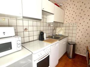 Fotografia z galérie ubytovania Charmant T1 Bis de 35m² avec Terrasse Sud/Est, Parking Privé, Piscine et Tennis - Aix-les-Bains - FR-1-555-80 v destinácii Aix-les-Bains