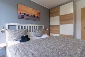 Postel nebo postele na pokoji v ubytování Haus-Eriel-EG-rechts