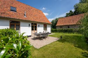 Zahrada ubytování Loweide Lodges & Holiday Homes near Bruges