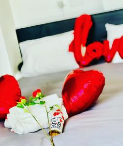 A bed or beds in a room at Loft Terracina