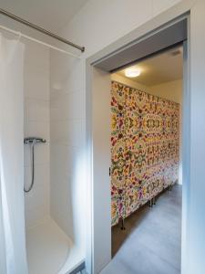 Koupelna v ubytování Hostel Zahrada Mikulov