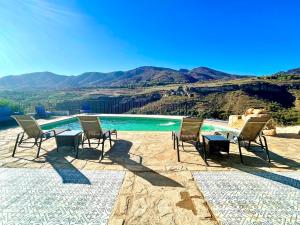 A general mountain view or a mountain view taken from the country house