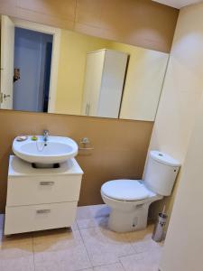 A bathroom at VTZ El Balcón de Rey Alfonso V