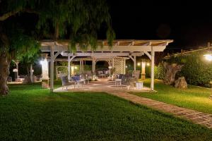 Aed väljaspool majutusasutust Hotel Montecallini - Adult Only 14