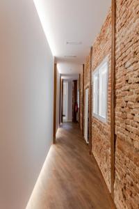 Zdjęcie z galerii obiektu Plaza España V calle San Bernardino 6BR 6BH w Madrycie