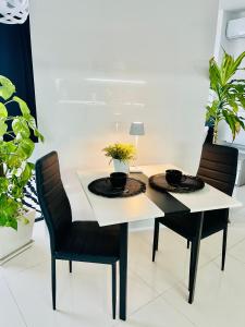 A seating area at Loft Terracina