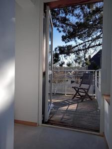 Balkón nebo terasa v ubytování Gîte Versant Ouest, 700 m des plages.