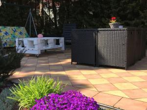 Ein Garten an der Unterkunft Ferienwohnung Thiel