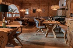 Setusvæði á Hotel Hohenfels +35 myndir