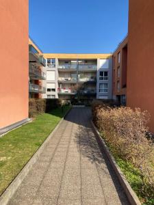 Budova, v ktorej sa apartmán nachádza