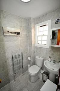 Ένα μπάνιο στο Harbour View - apartment near Anstruther harbour +11 φωτογραφίες