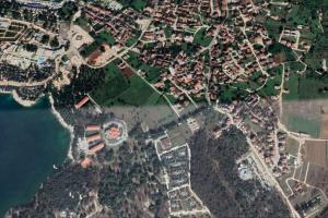 Widok z lotu ptaka na obiekt Apartment Relax for max 5 persons Funtana close to the beach