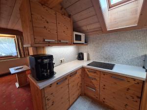 Köök või kööginurk majutusasutuses Appartements Luttinger