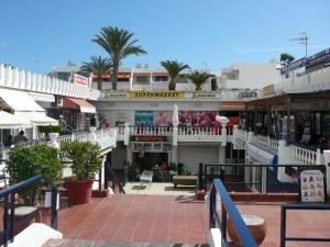 Ảnh trong thư viện ảnh của Studio-appartement EL CHAPARRAL con hermosa vista y piscina ở Arona