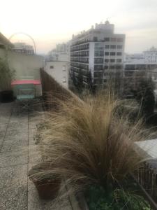 Fotografia z galérie ubytovania Grand appartement avec terrasse, Paris12 v Paríži