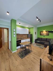 O zonă de relaxare la Feel at home ap1