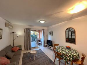 Fotografie z fotogalerie ubytování Bello apartamento con piscina a un paso del centro v destinaci Denia