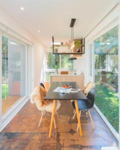 Dining area sa apartment