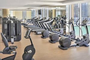 Fitness centrum a/nebo fitness zařízení v ubytování 1 bed apartment in 5 star hotel