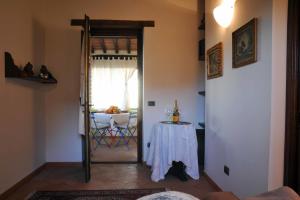 Ένα ή περισσότερα κρεβάτια σε δωμάτιο στο Agriturismo La Bicocca - Apt. "Il Leccio" +43 φωτογραφίες