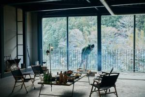 Balkón nebo terasa v ubytování 目の前が吉野川・雨天でも屋外体験ができる絶景の一軒家
