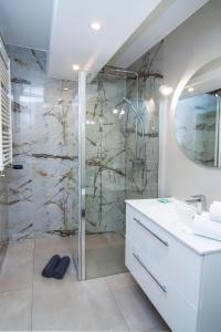 Kúpeľňa v ubytovaní RS SUITES PRESTIGE Racławickie 10 HOME & SPA