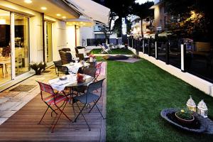 Zahrada ubytování D-Place Hotel & Suite